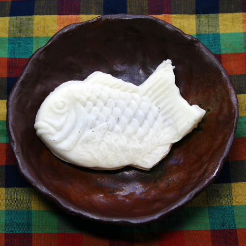 White Taiyaki 白い鯛焼き